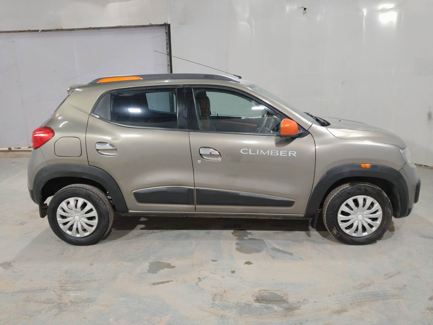 Kwid image 6 Kwid image 6