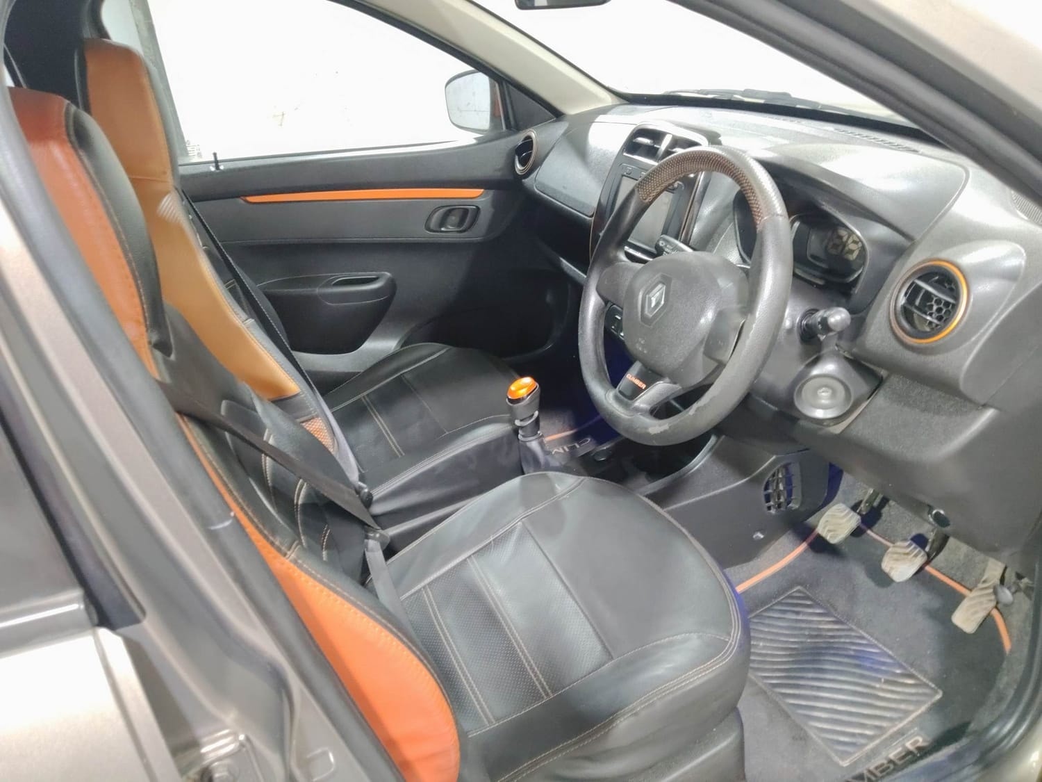 Kwid image 17 Kwid image 17