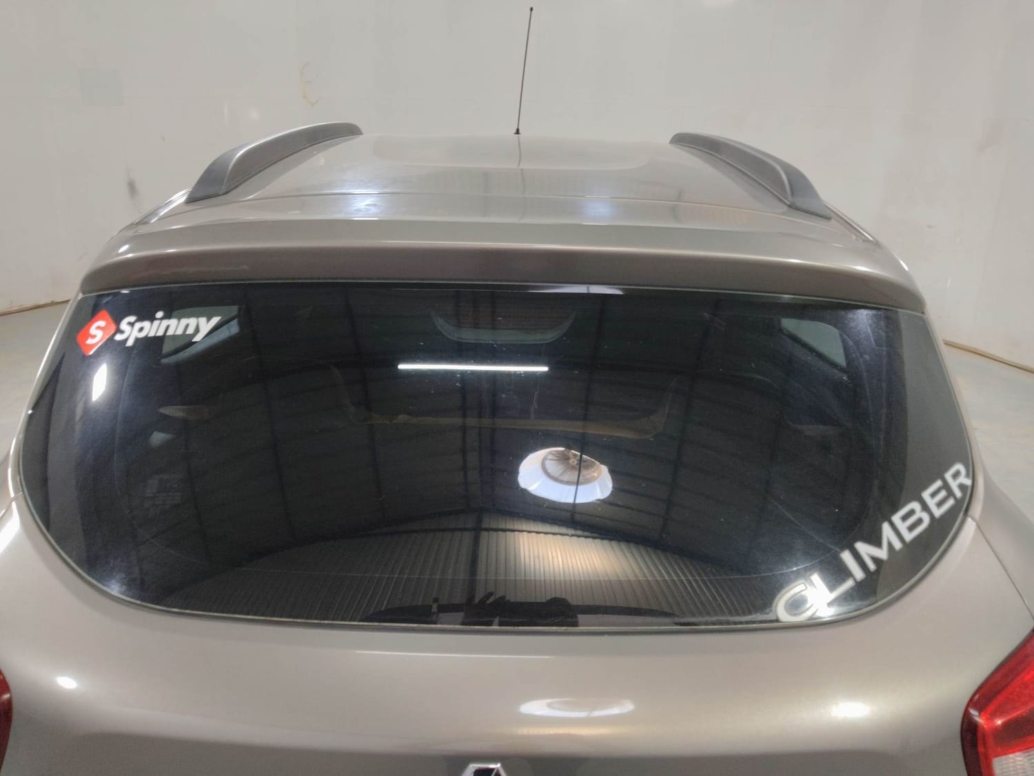 Kwid image 10 Kwid image 10