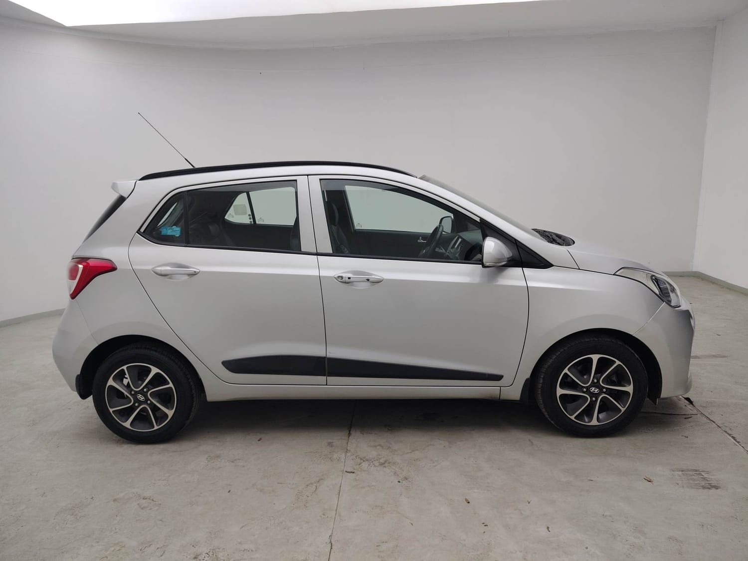 Grand i10 image 6 Grand i10 image 6