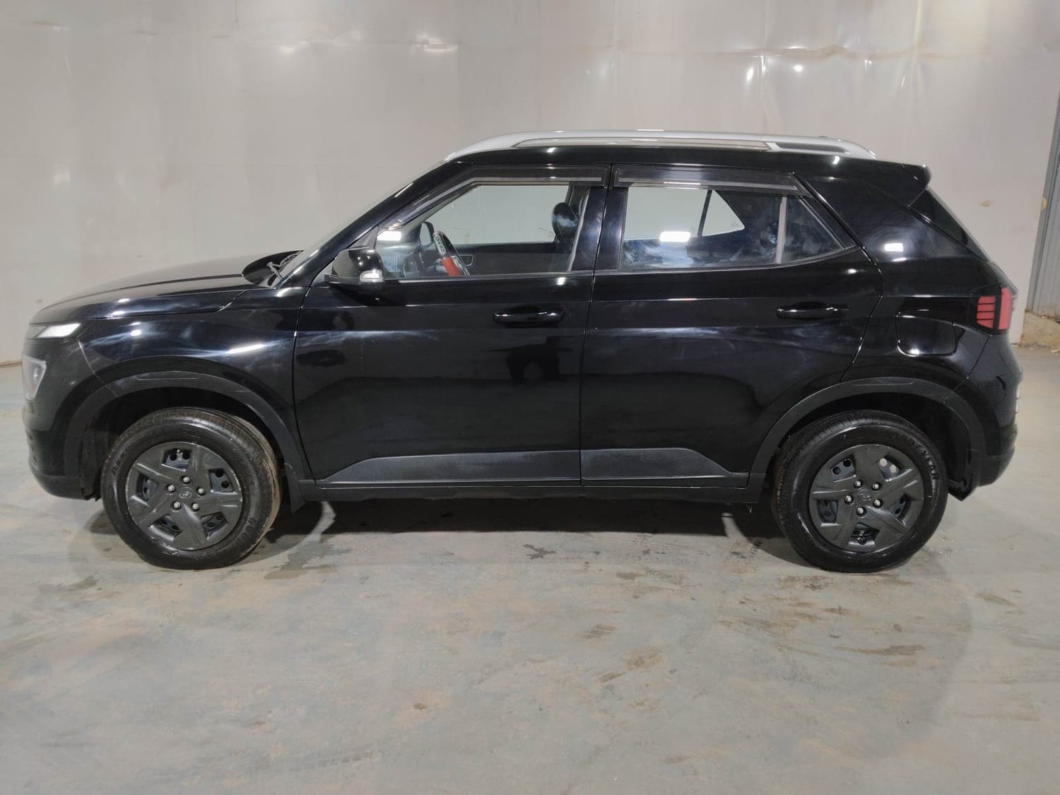 Used 2023 Hyundai Venue Used 2023 Hyundai Venue