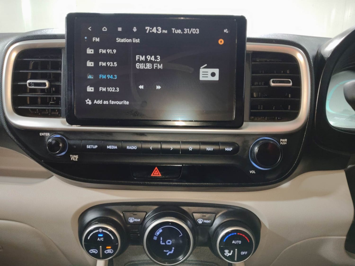 Used 2023 Hyundai Venue Used 2023 Hyundai Venue