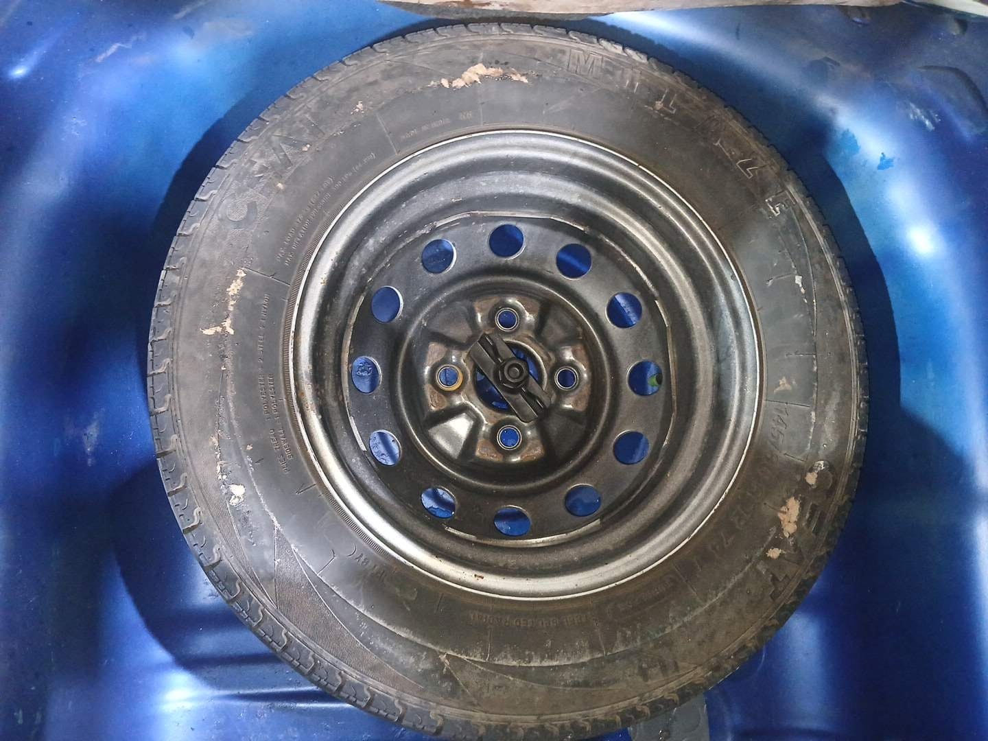 EON image 40 EON image 40