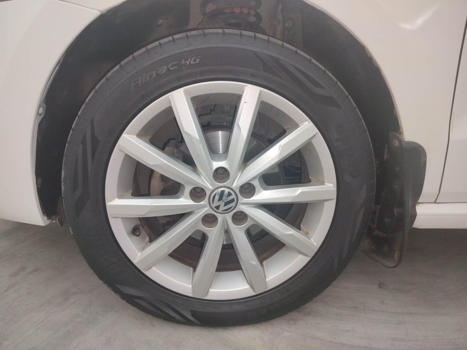 Polo image 34 Polo image 34