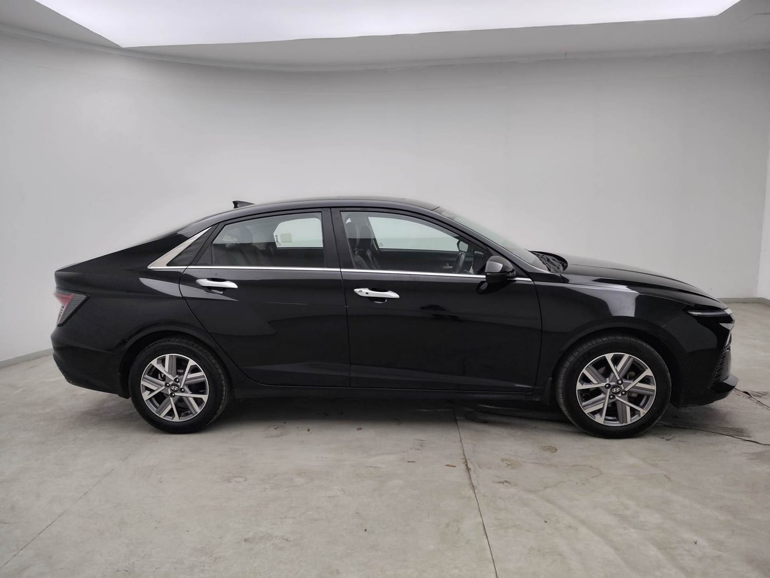 Used 2023 Hyundai Verna Used 2023 Hyundai Verna