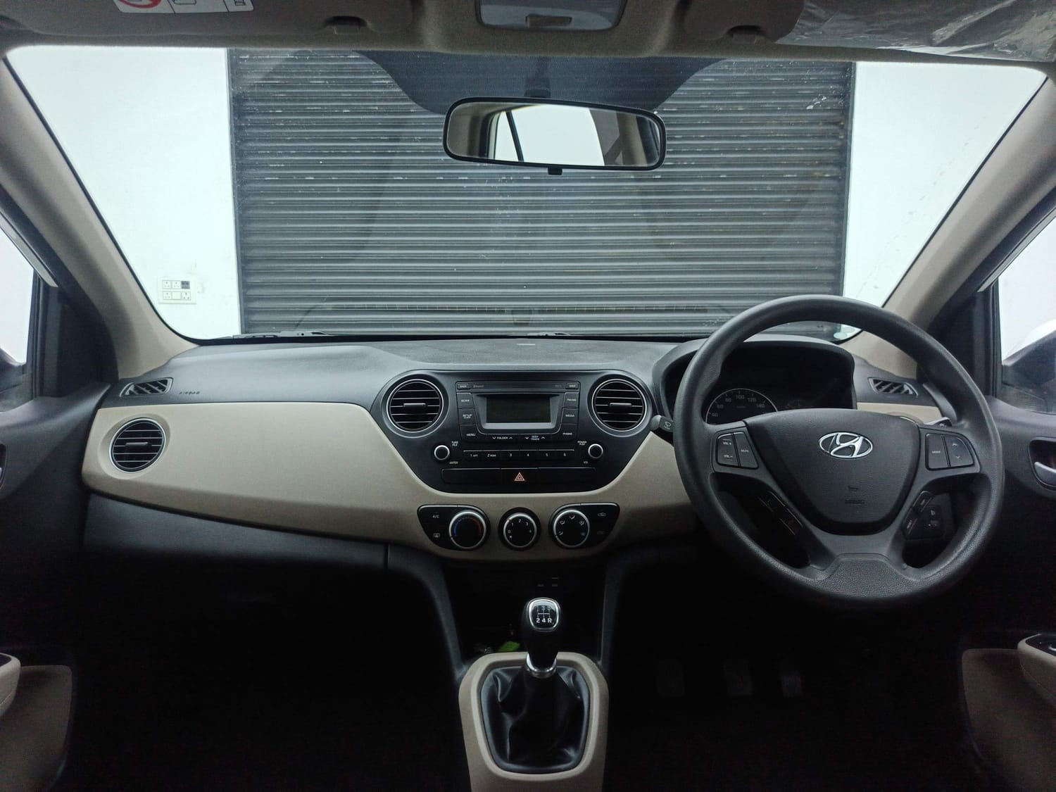 Grand i10 image 12 Grand i10 image 12