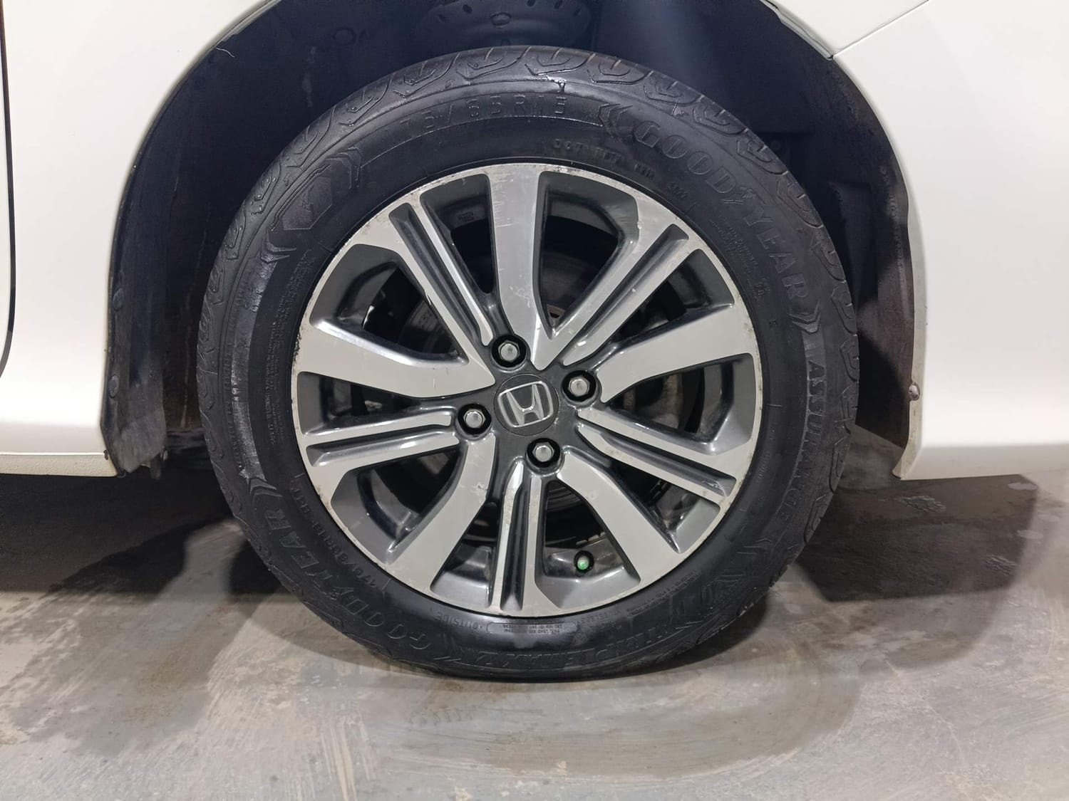 City image 32 City image 32