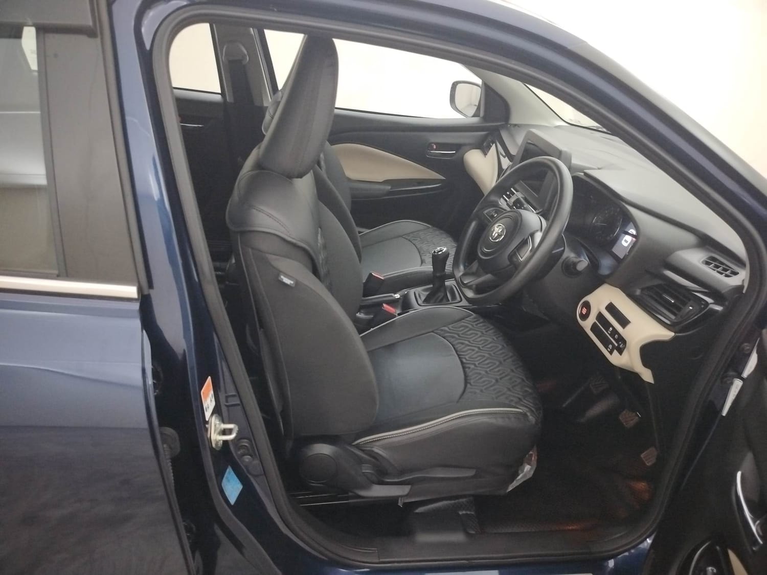 Glanza image 17 Glanza image 17