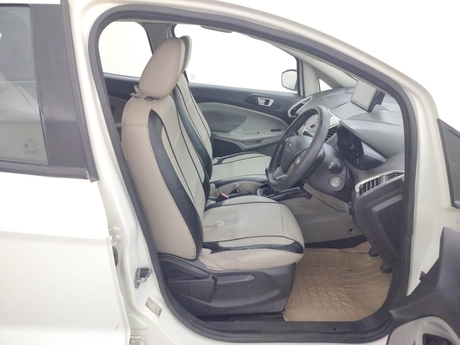 EcoSport image 17 EcoSport image 17