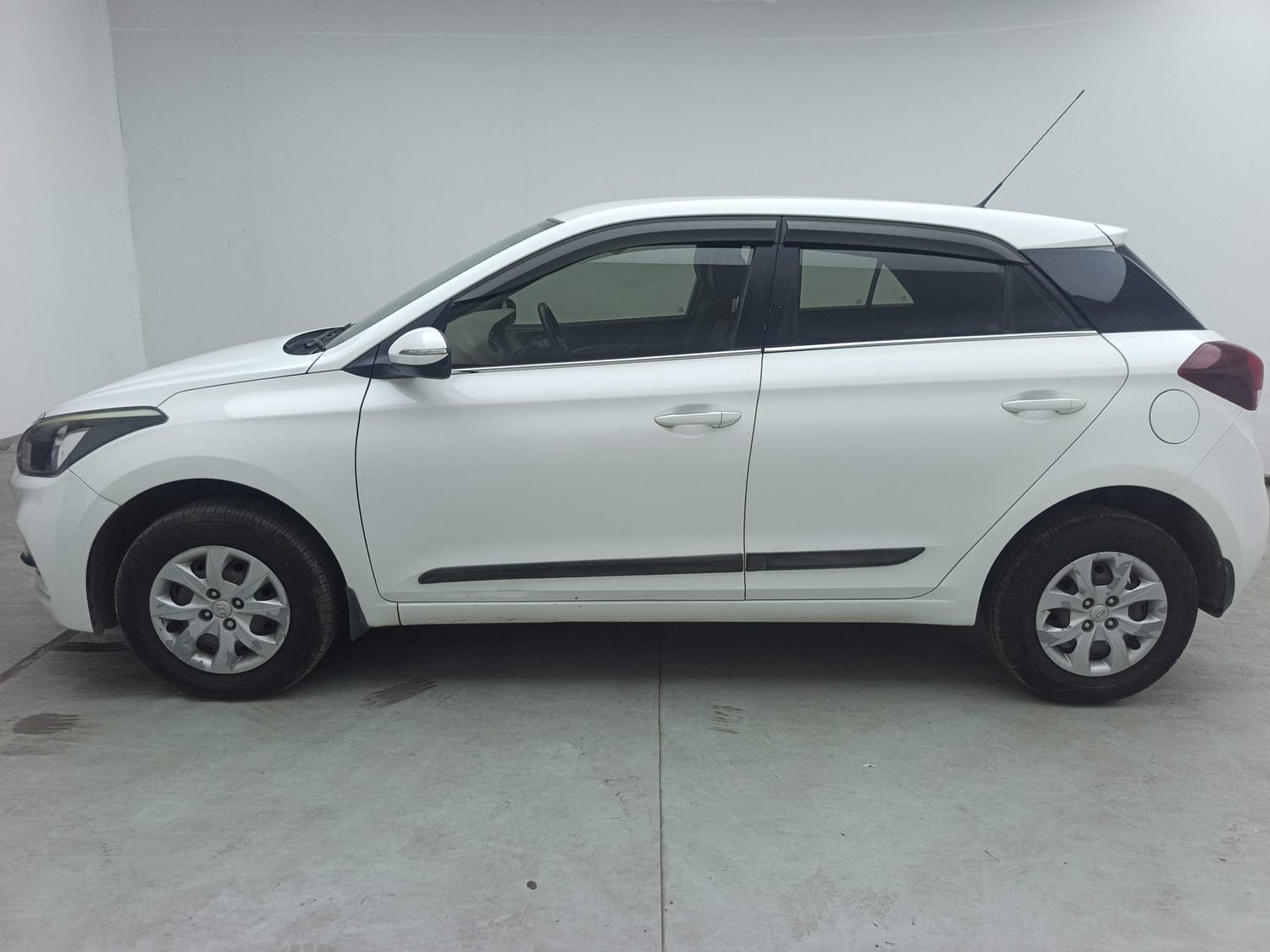 Elite i20 image 2 Elite i20 image 2