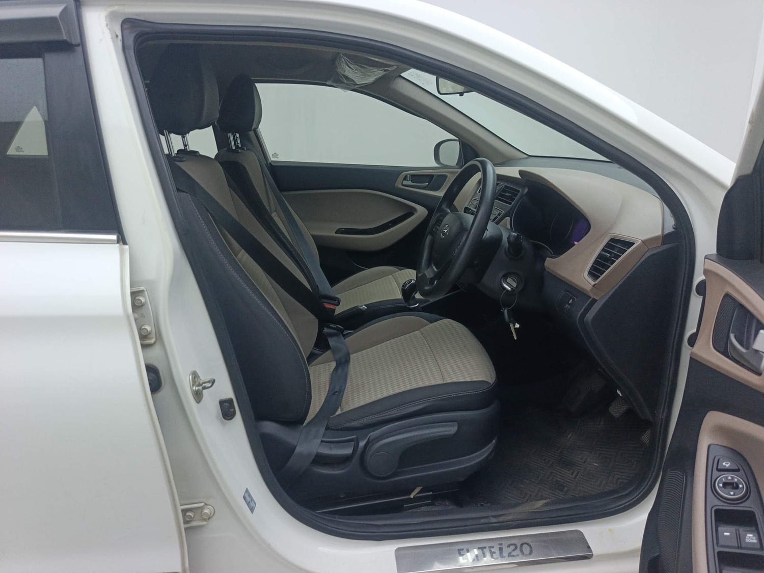 Elite i20 image 17 Elite i20 image 17