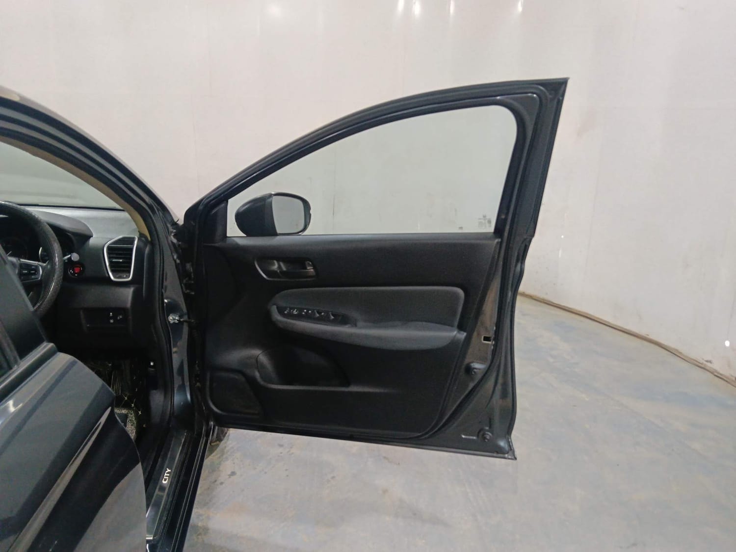 City image 19 City image 19