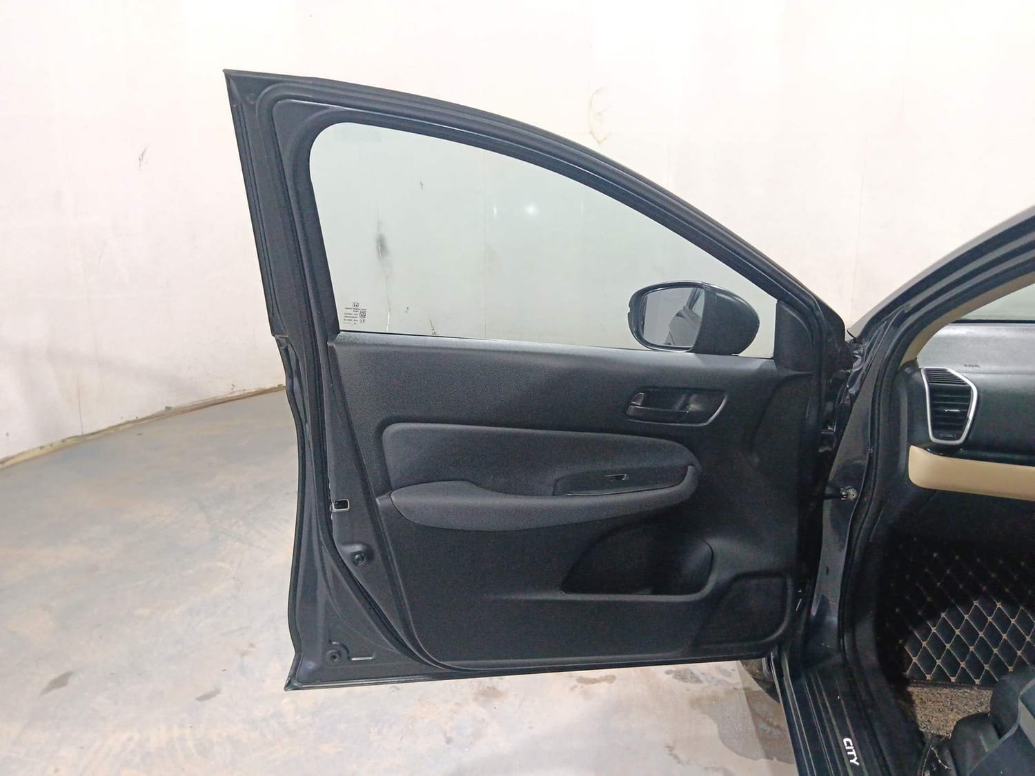 City image 21 City image 21