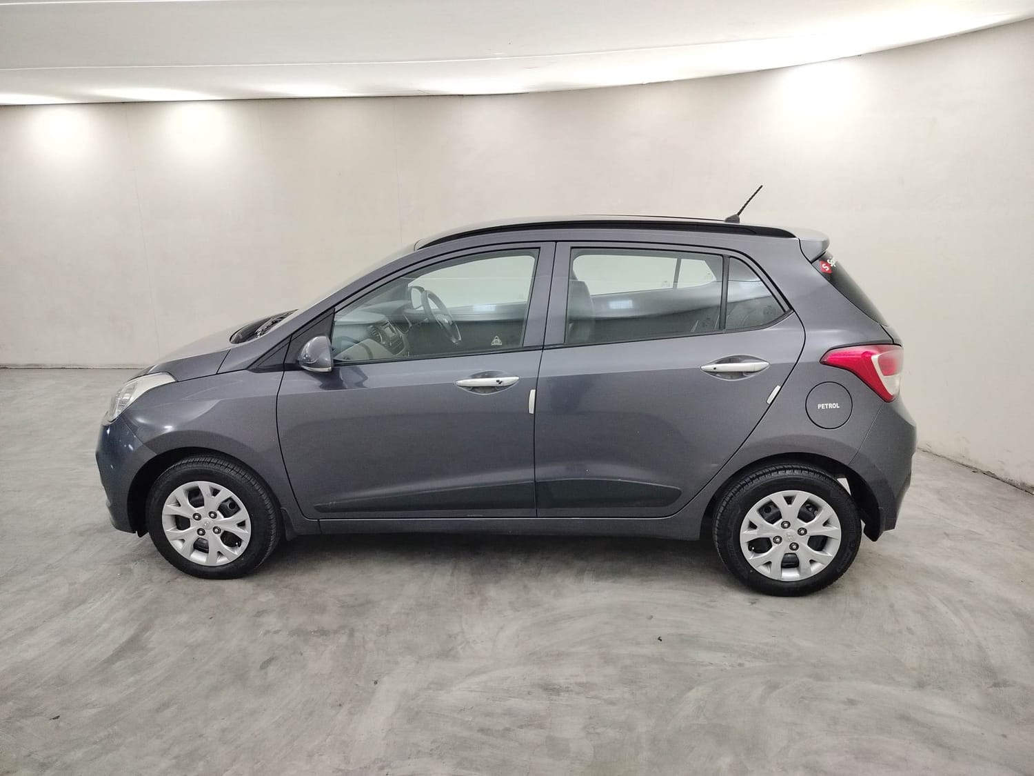 Grand i10 image 2 Grand i10 image 2