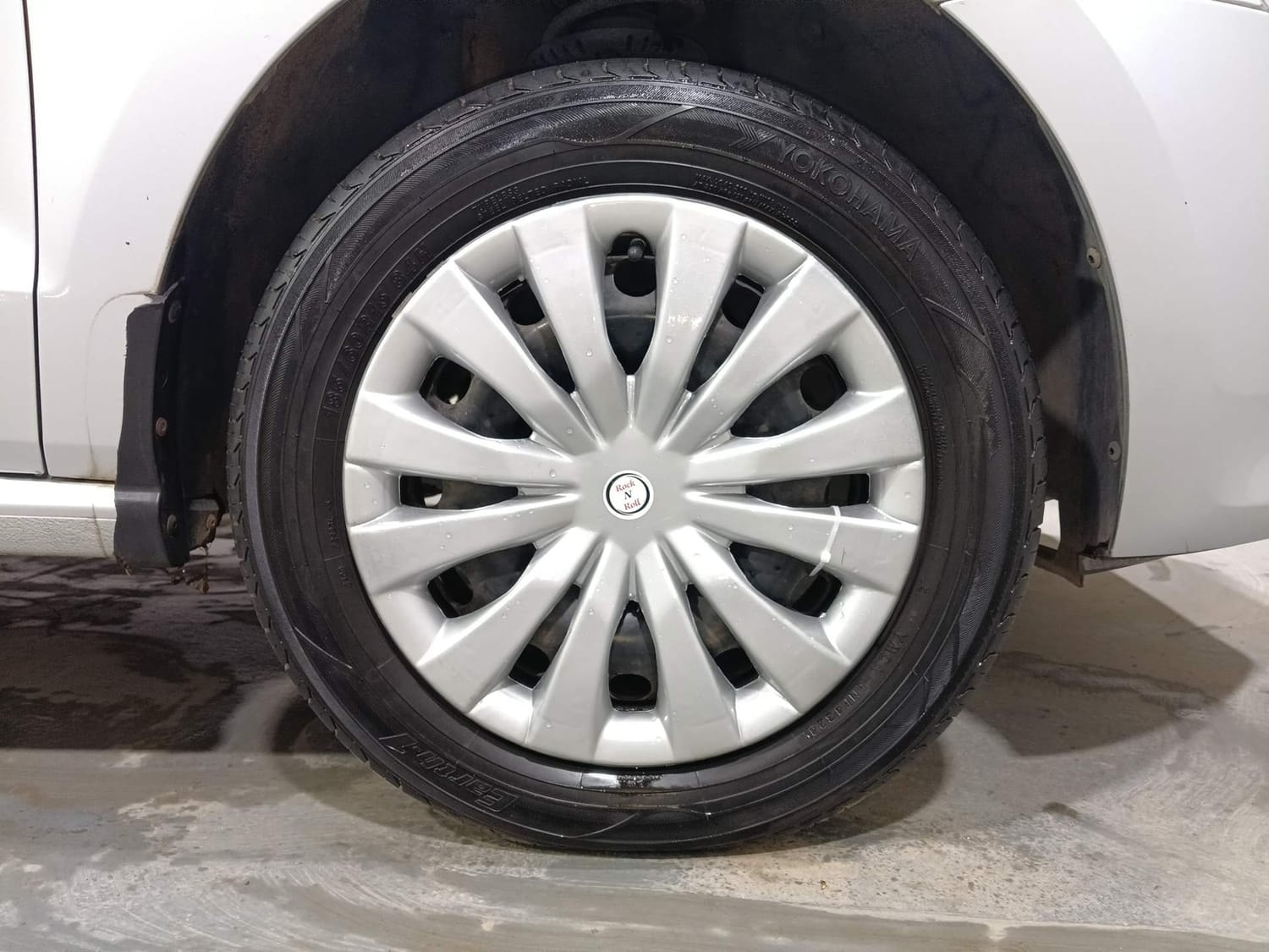 Polo image 32 Polo image 32