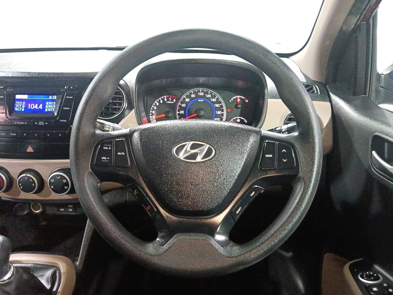 Grand i10 image 14 Grand i10 image 14