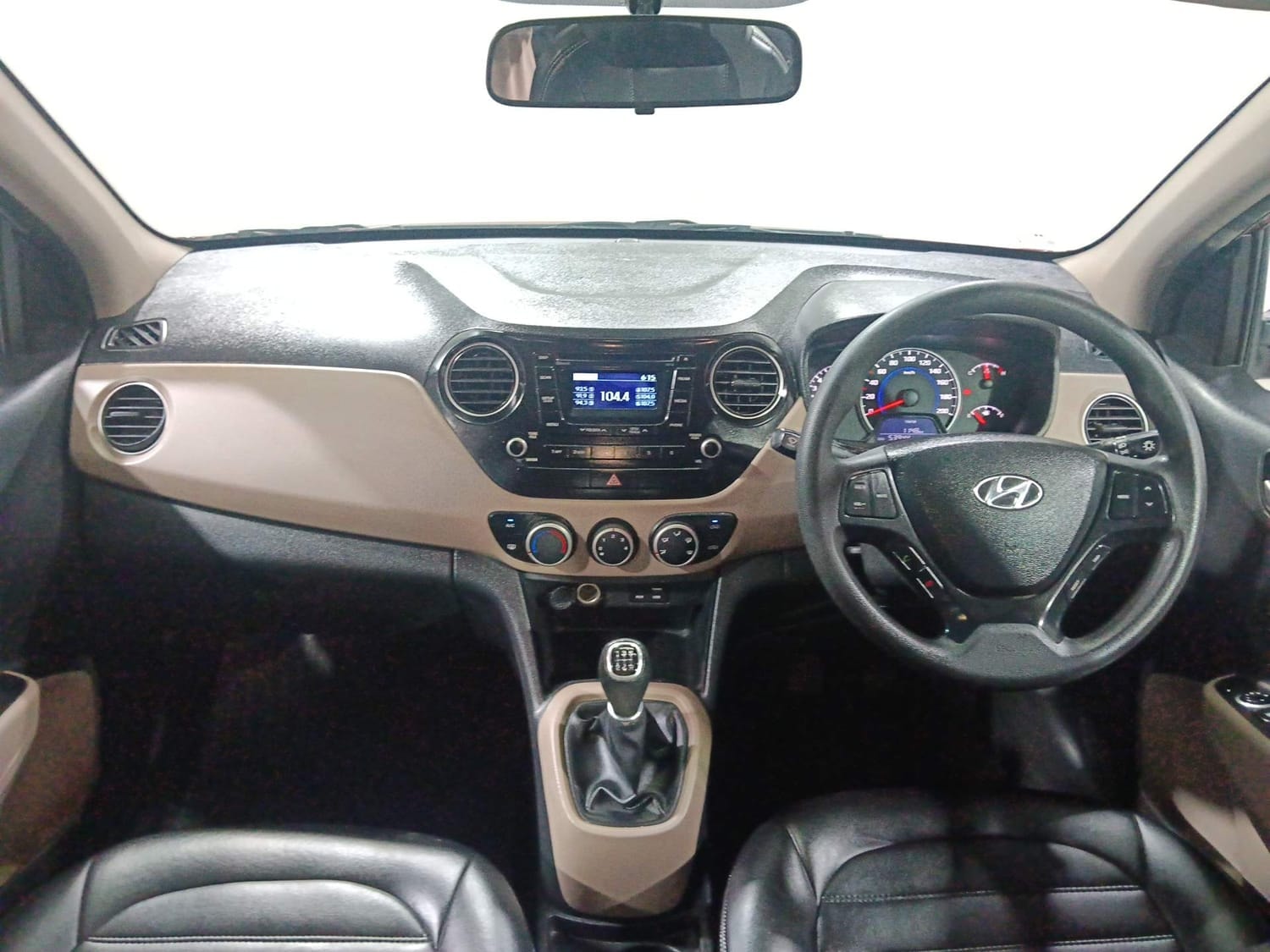 Grand i10 image 12 Grand i10 image 12