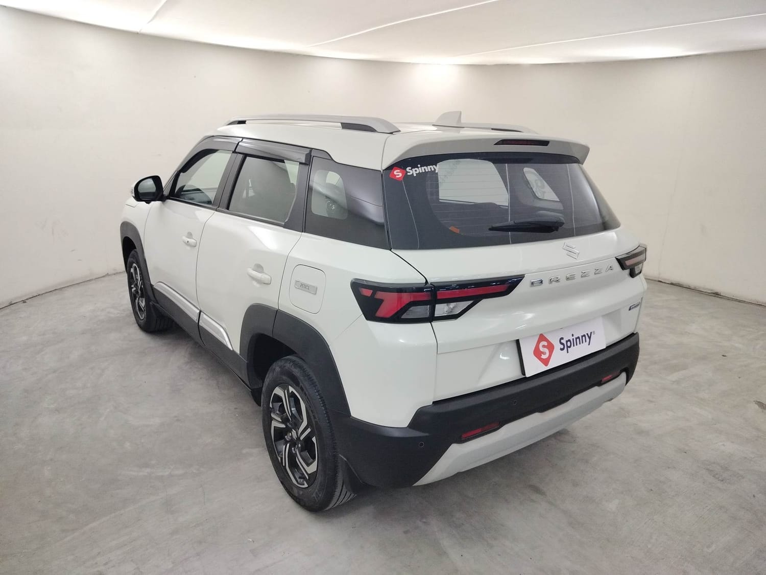 Brezza image 3 Brezza image 3