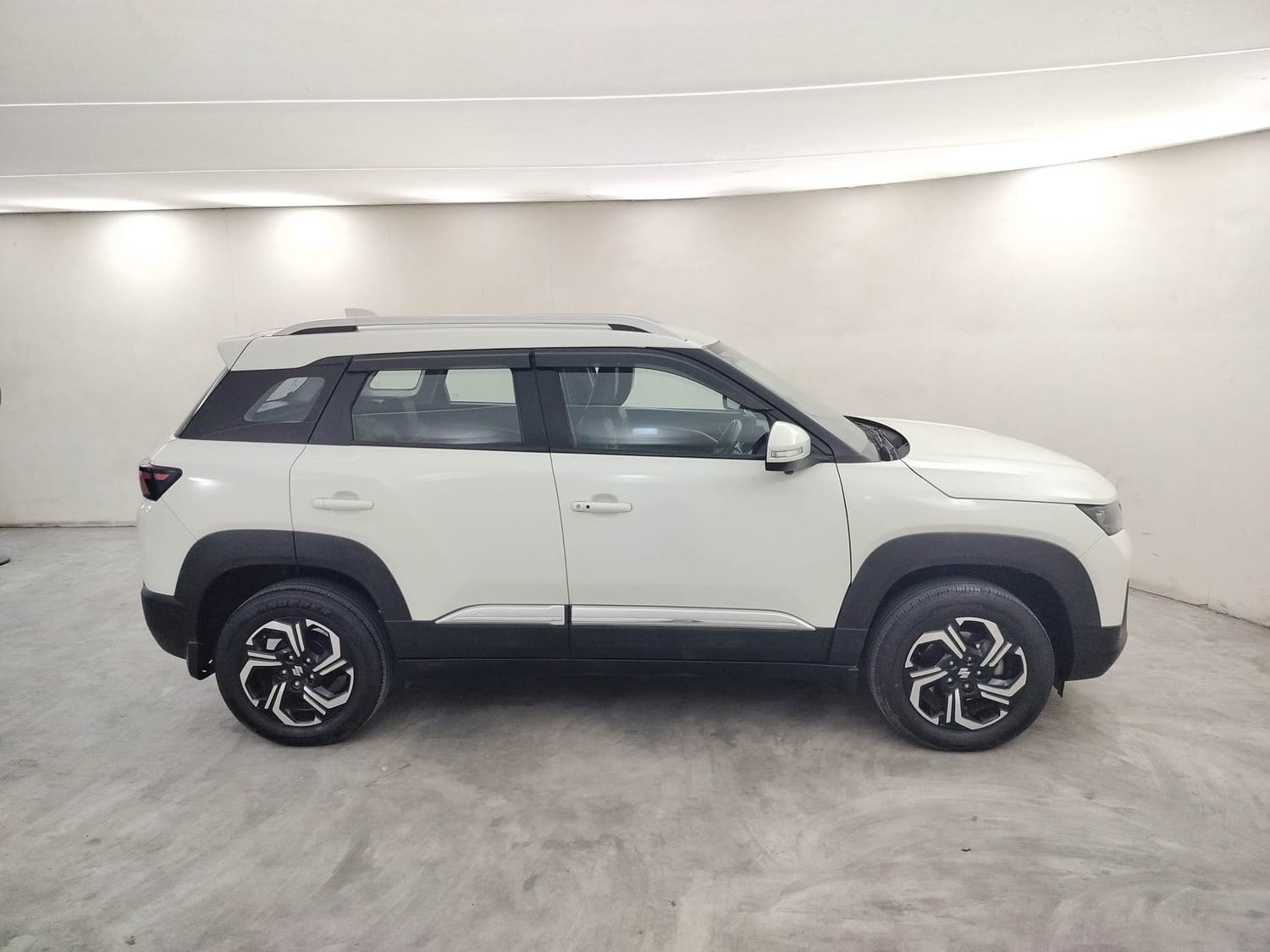 Brezza image 6 Brezza image 6