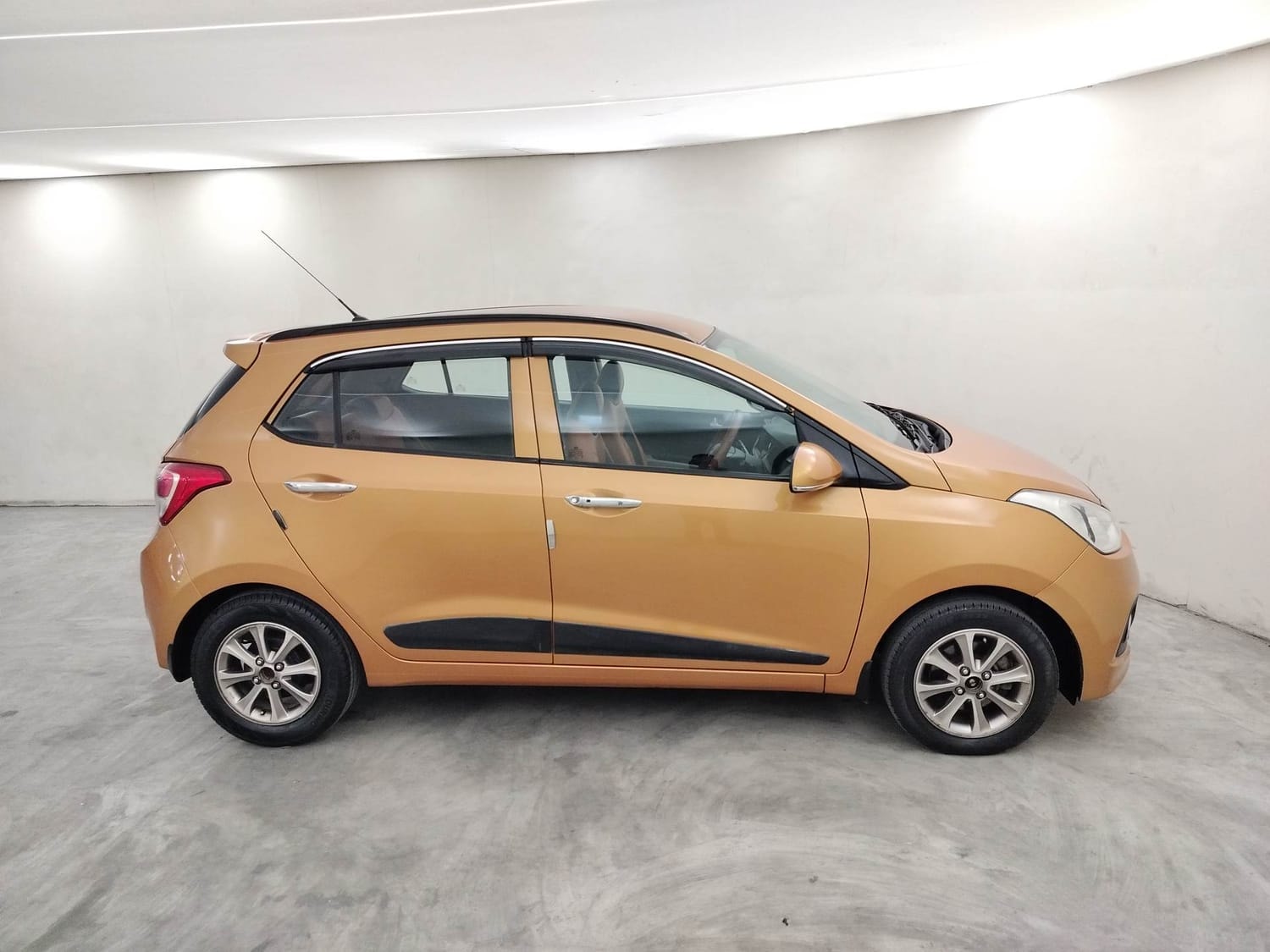 Used 2016 Hyundai Grand i10 Used 2016 Hyundai Grand i10