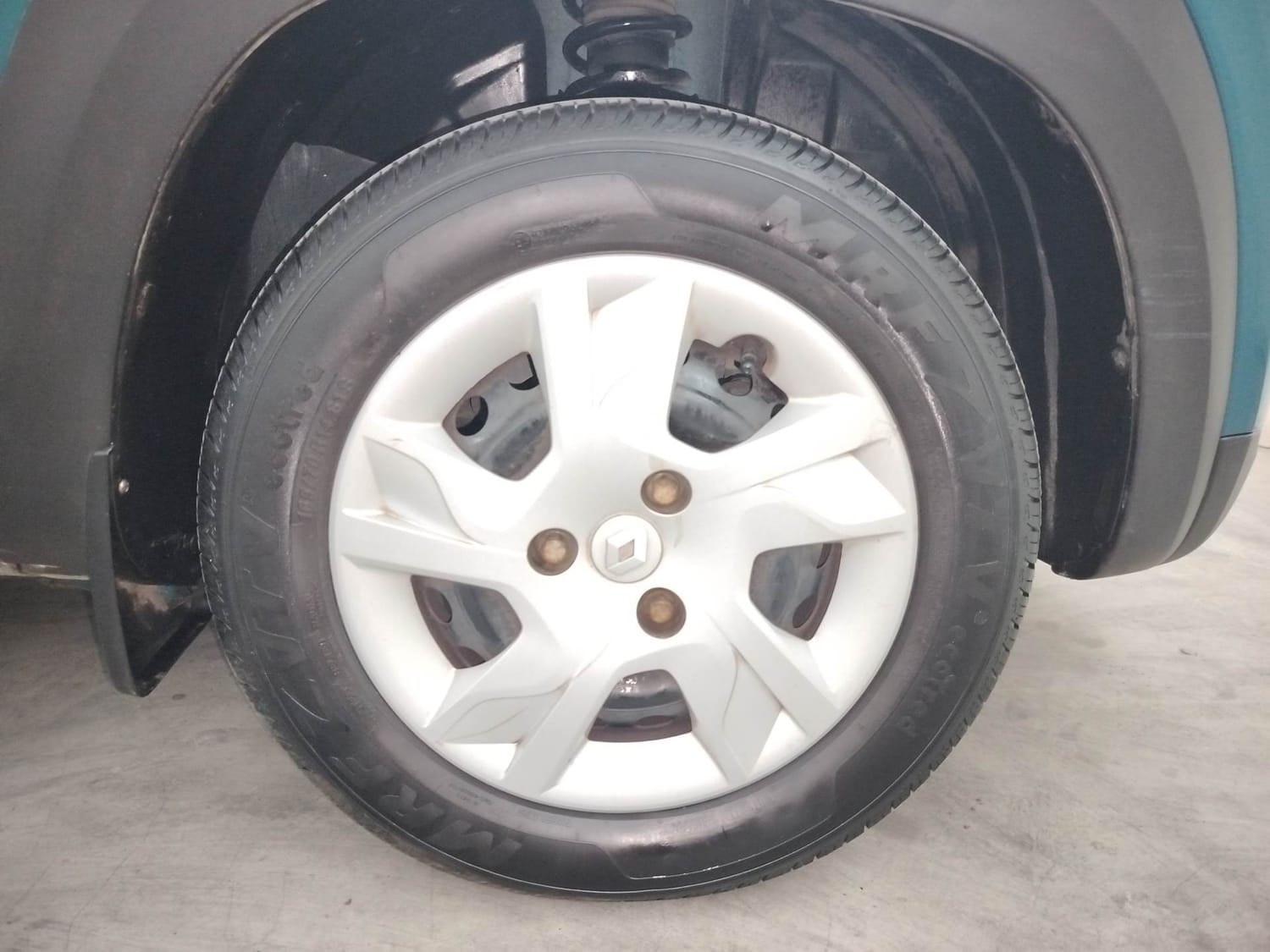 Kwid image 32 Kwid image 32