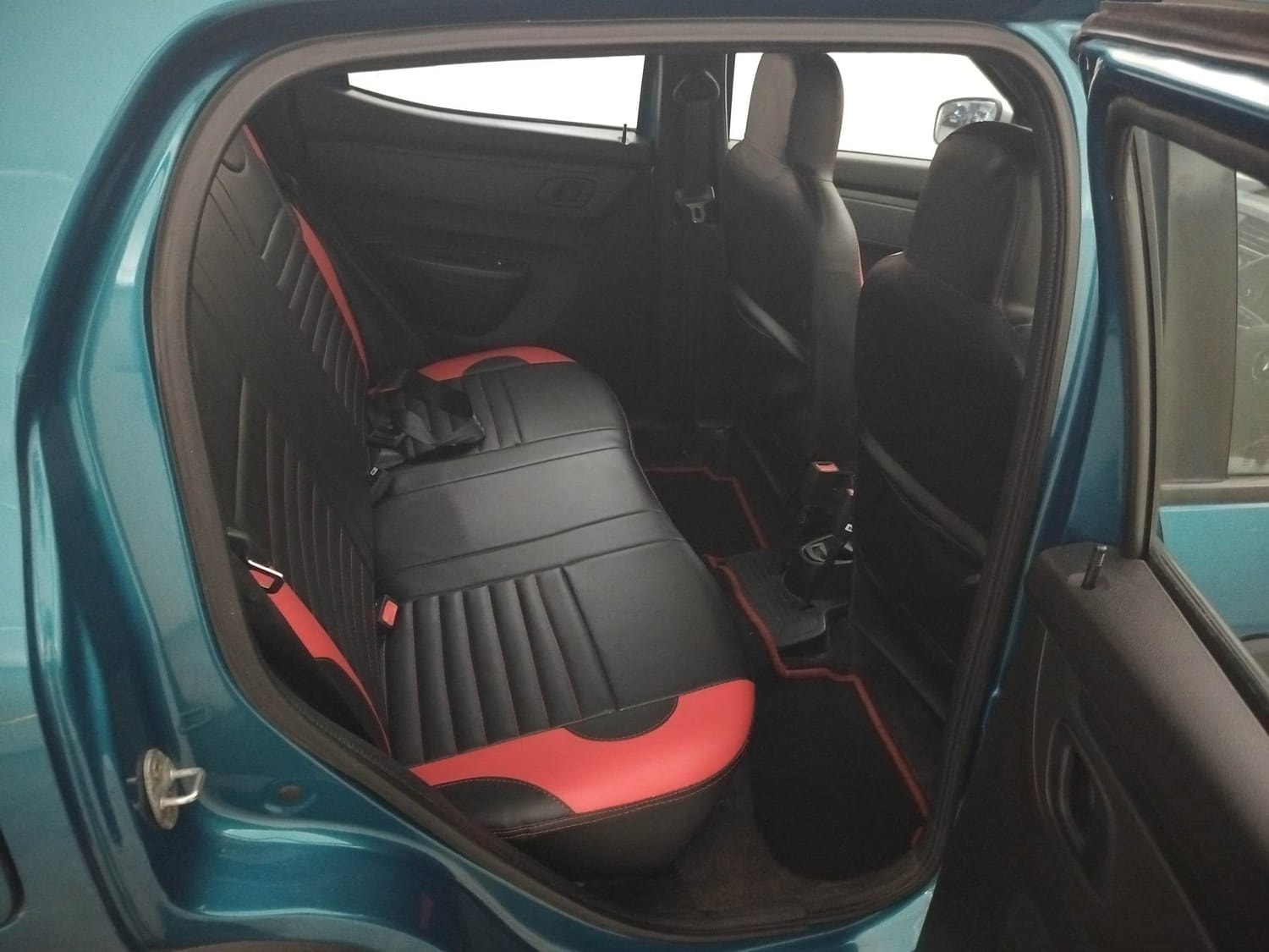 Kwid image 18 Kwid image 18