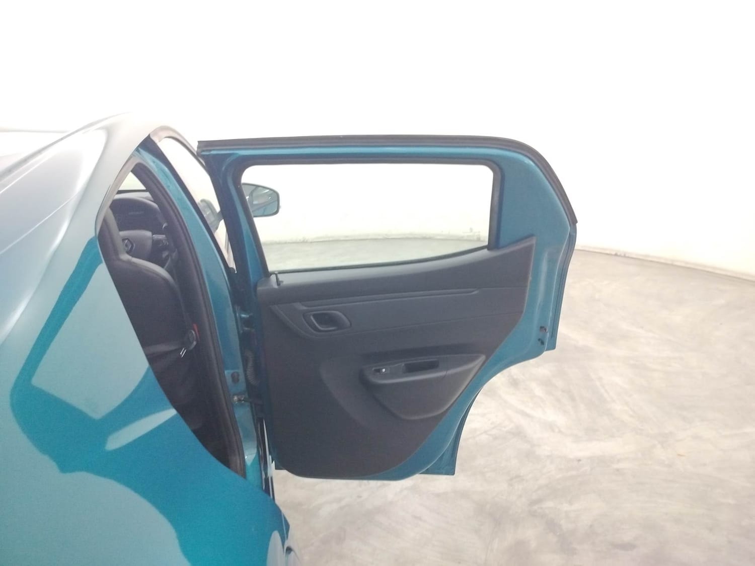 Kwid image 20 Kwid image 20