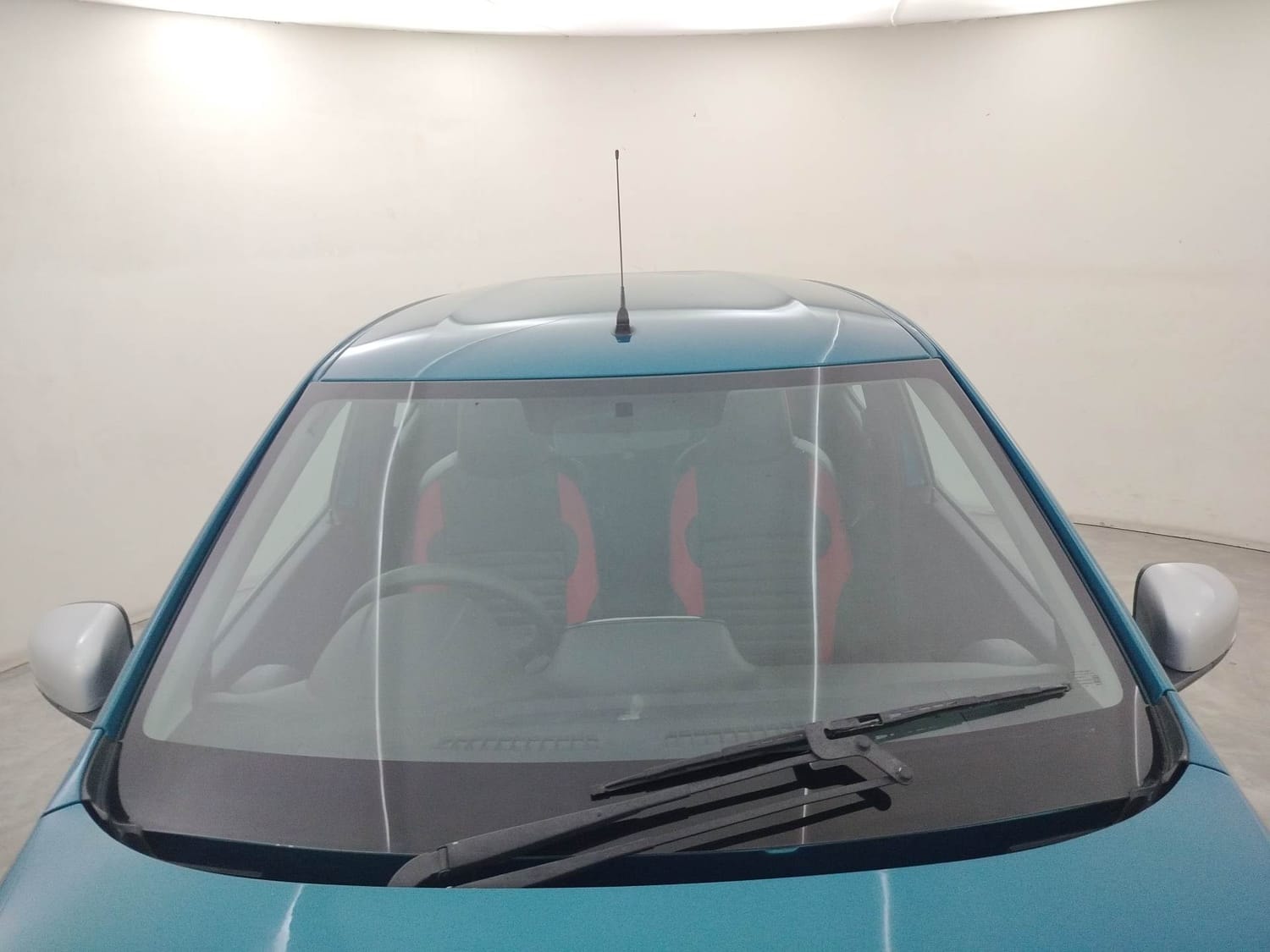 Kwid image 9 Kwid image 9