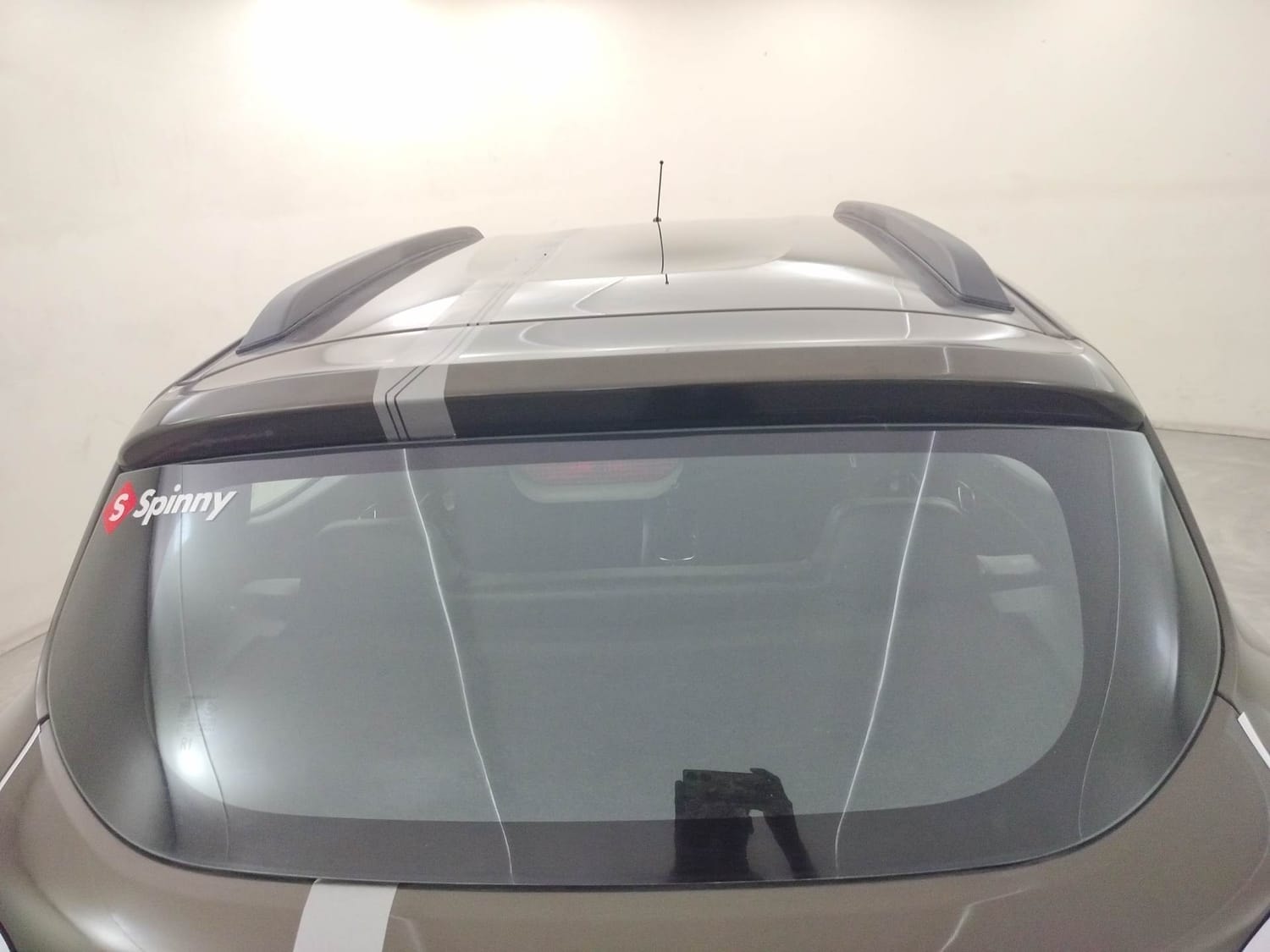 Kwid image 10 Kwid image 10