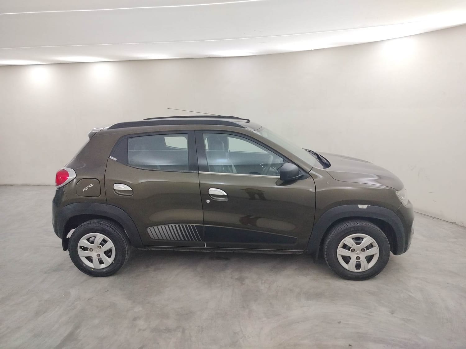 Kwid image 6 Kwid image 6