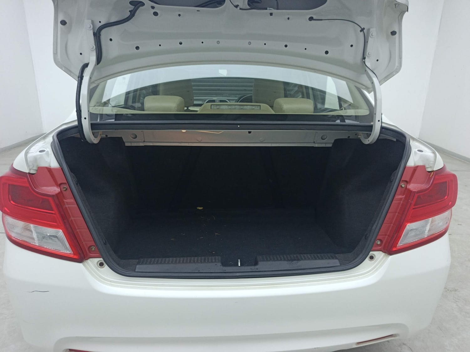 Dzire image 25 Dzire image 25