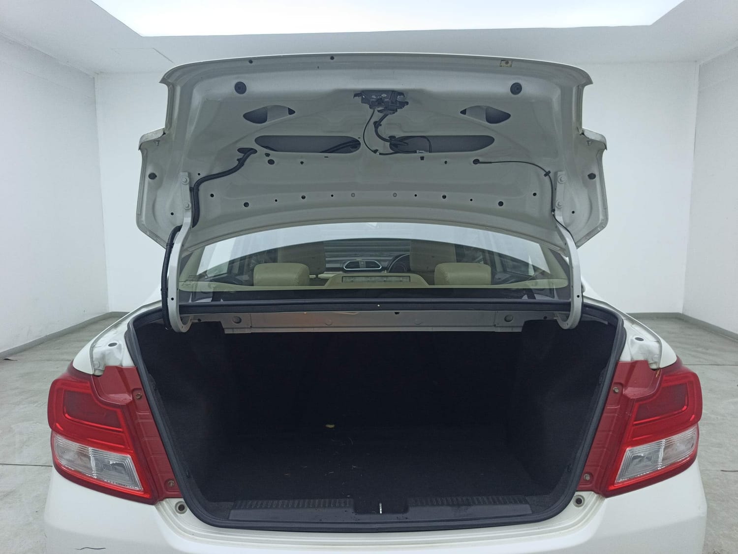 Dzire image 24 Dzire image 24