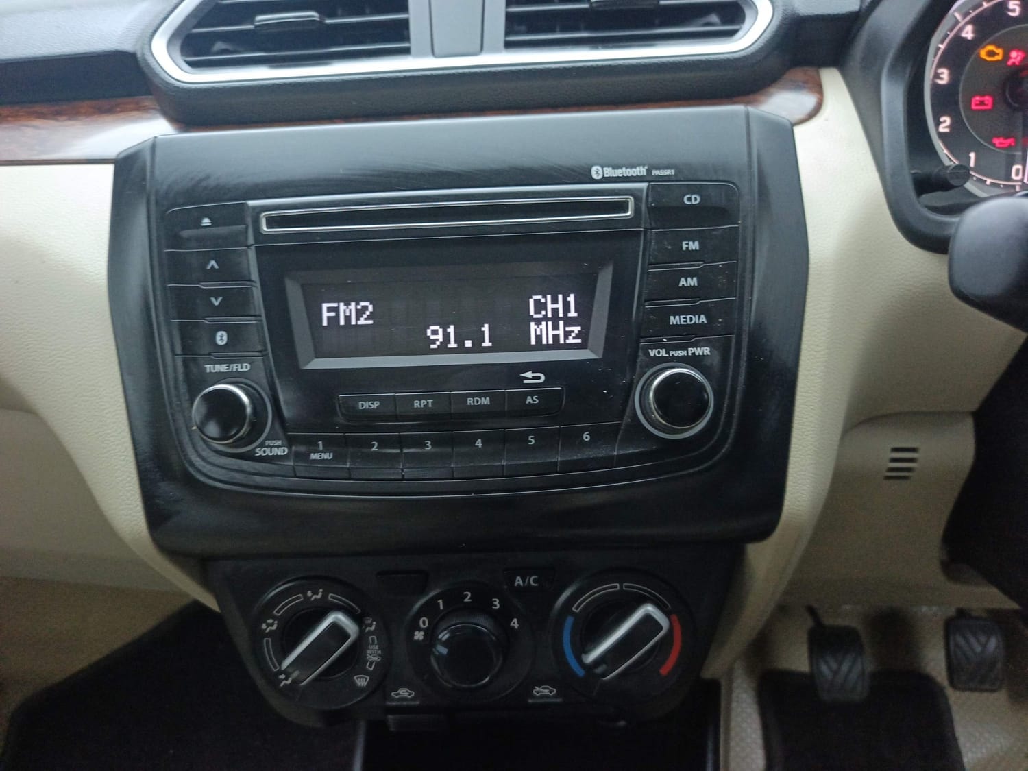 Dzire image 13 Dzire image 13