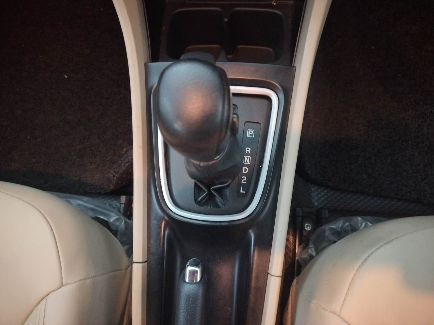 Ciaz image 16 Ciaz image 16