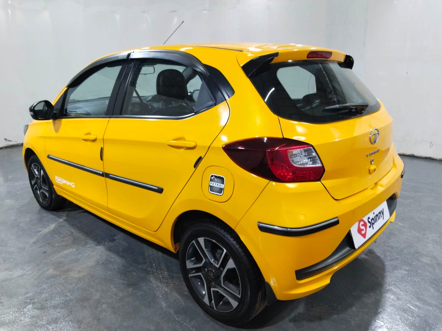 Tiago image 3 Tiago image 3