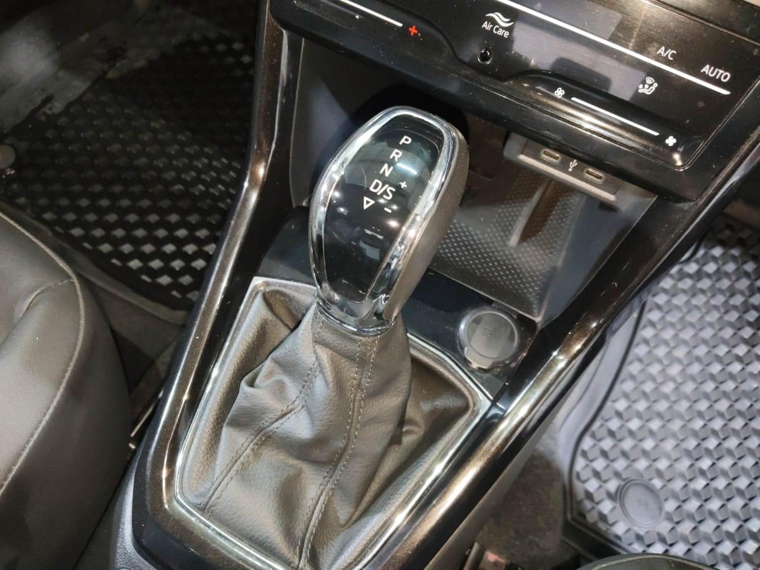 Used 2022 Skoda Kushaq Used 2022 Skoda Kushaq