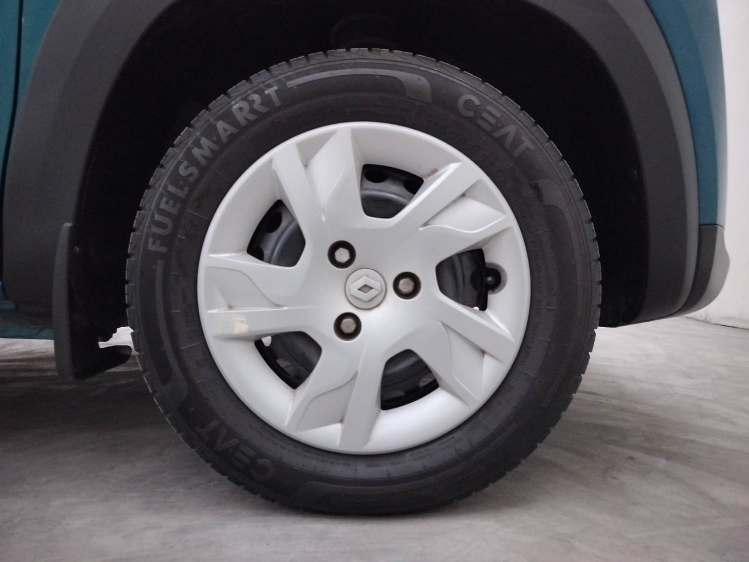 Kwid image 32 Kwid image 32