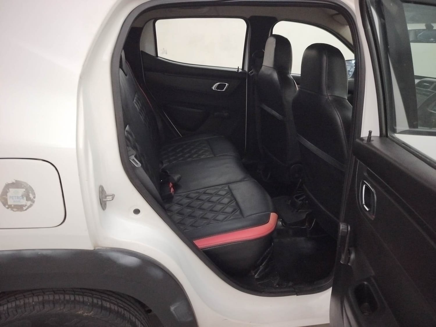 Kwid image 18 Kwid image 18