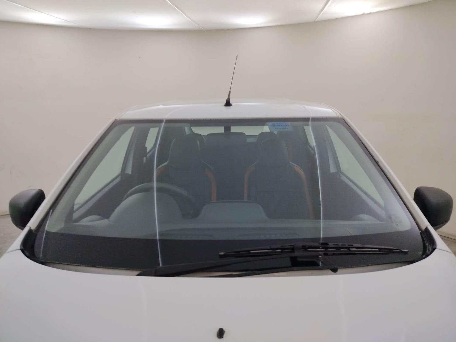 Kwid image 9 Kwid image 9