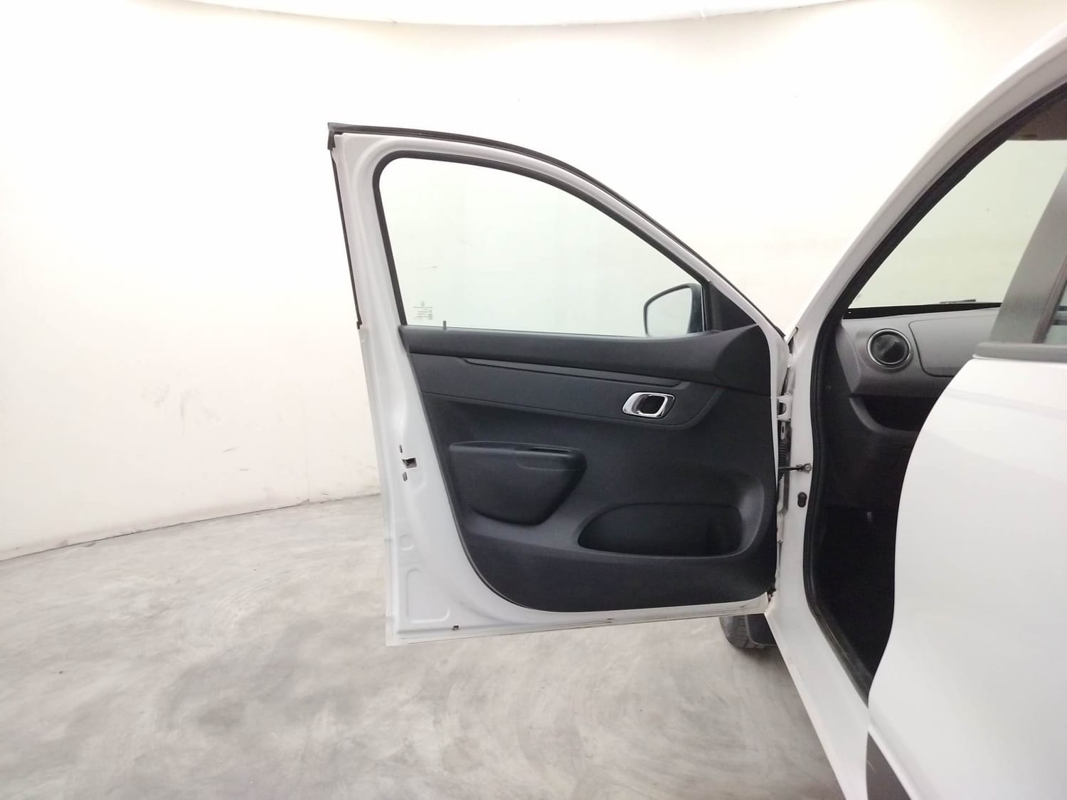 Kwid image 21 Kwid image 21