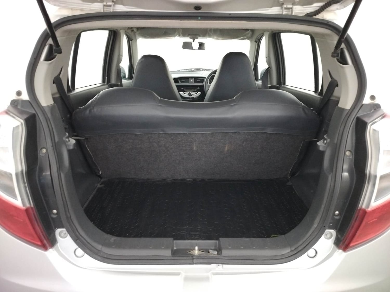 Used 2015 Maruti Suzuki Alto K10 Used 2015 Maruti Suzuki Alto K10