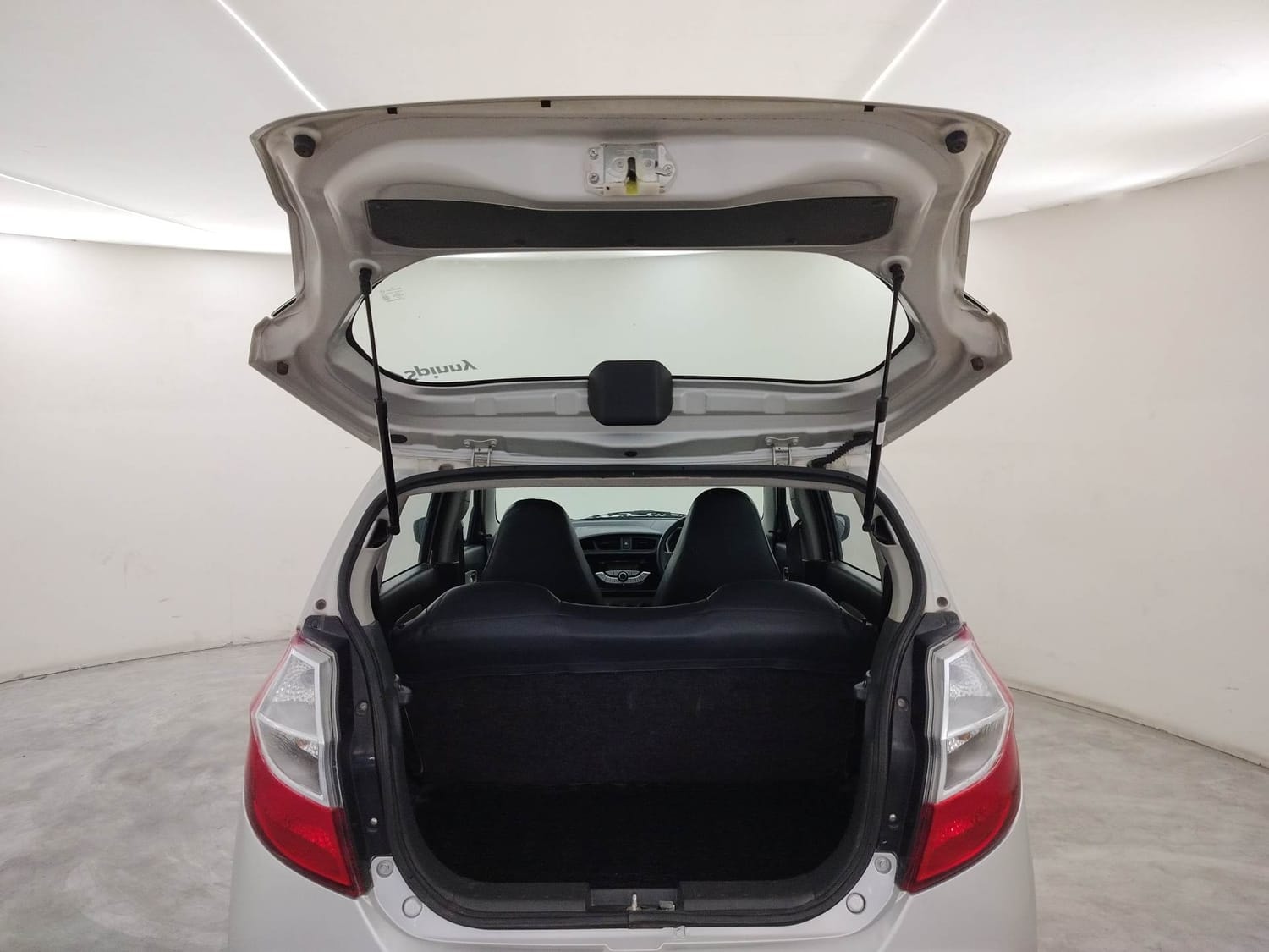 Used 2015 Maruti Suzuki Alto K10 Used 2015 Maruti Suzuki Alto K10