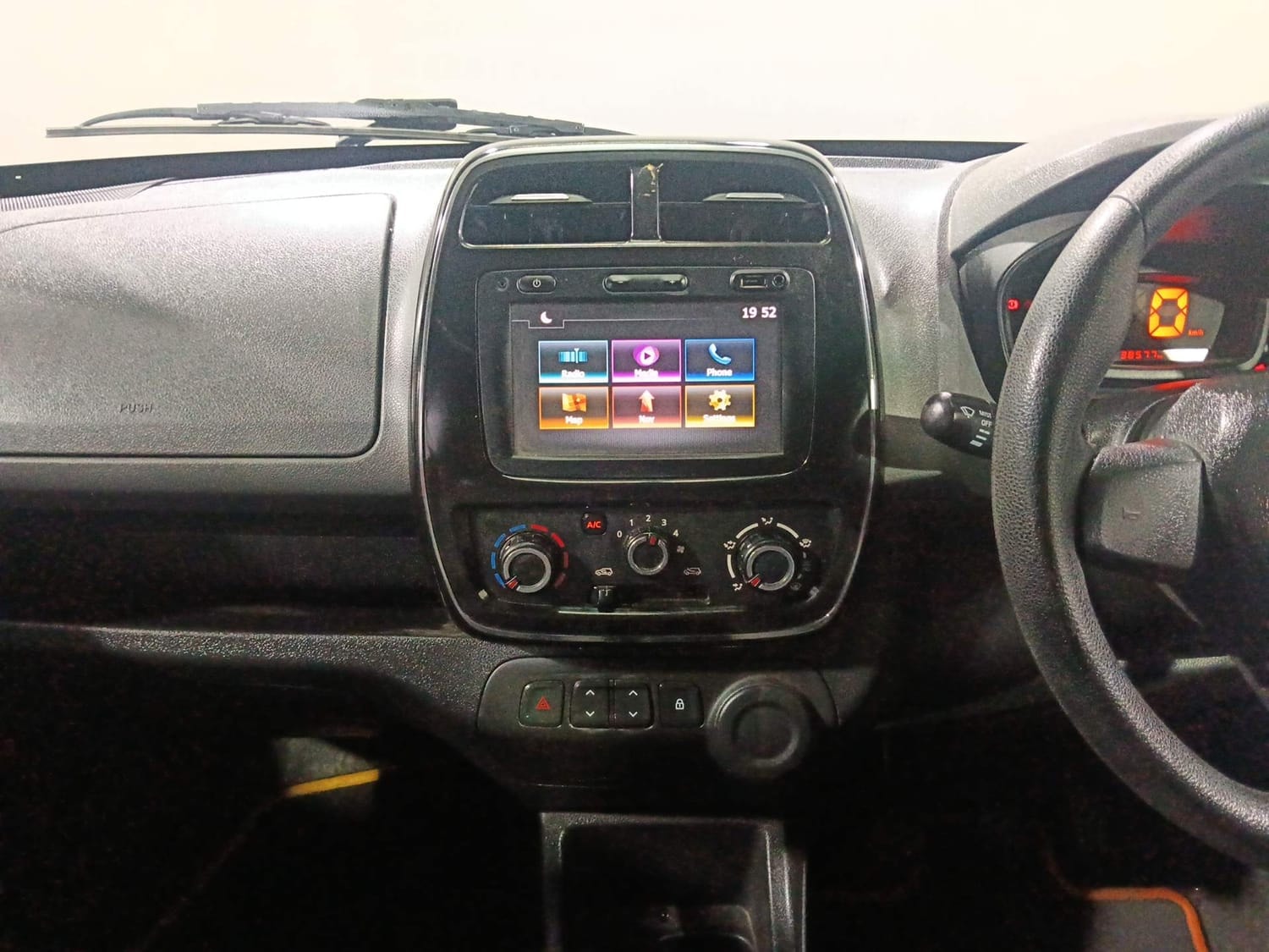 Used 2017 Renault Kwid Used 2017 Renault Kwid