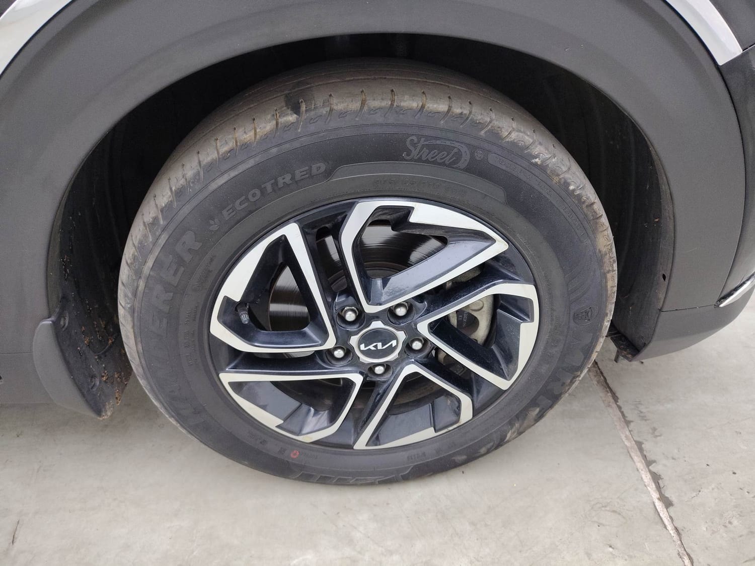 Carens image 32 Carens image 32