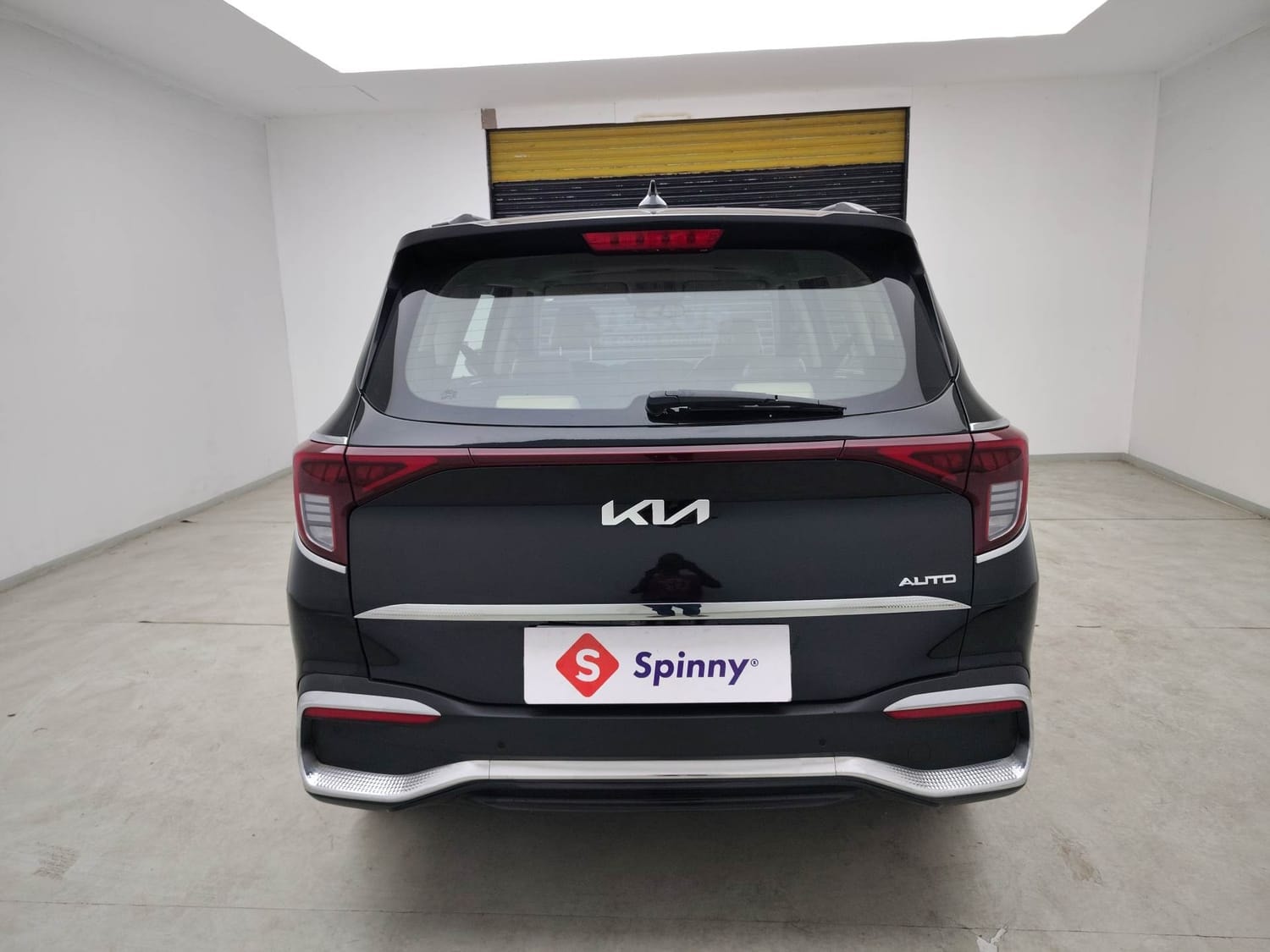 Carens image 4 Carens image 4