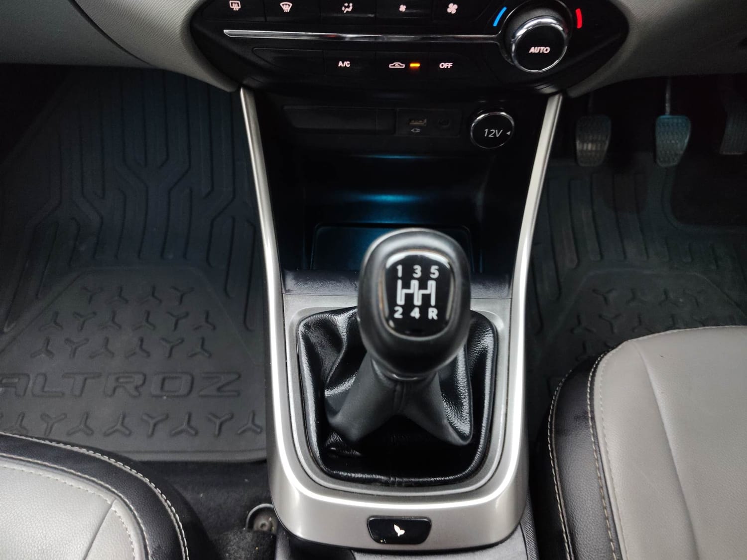 Used 2020 Tata Altroz Used 2020 Tata Altroz