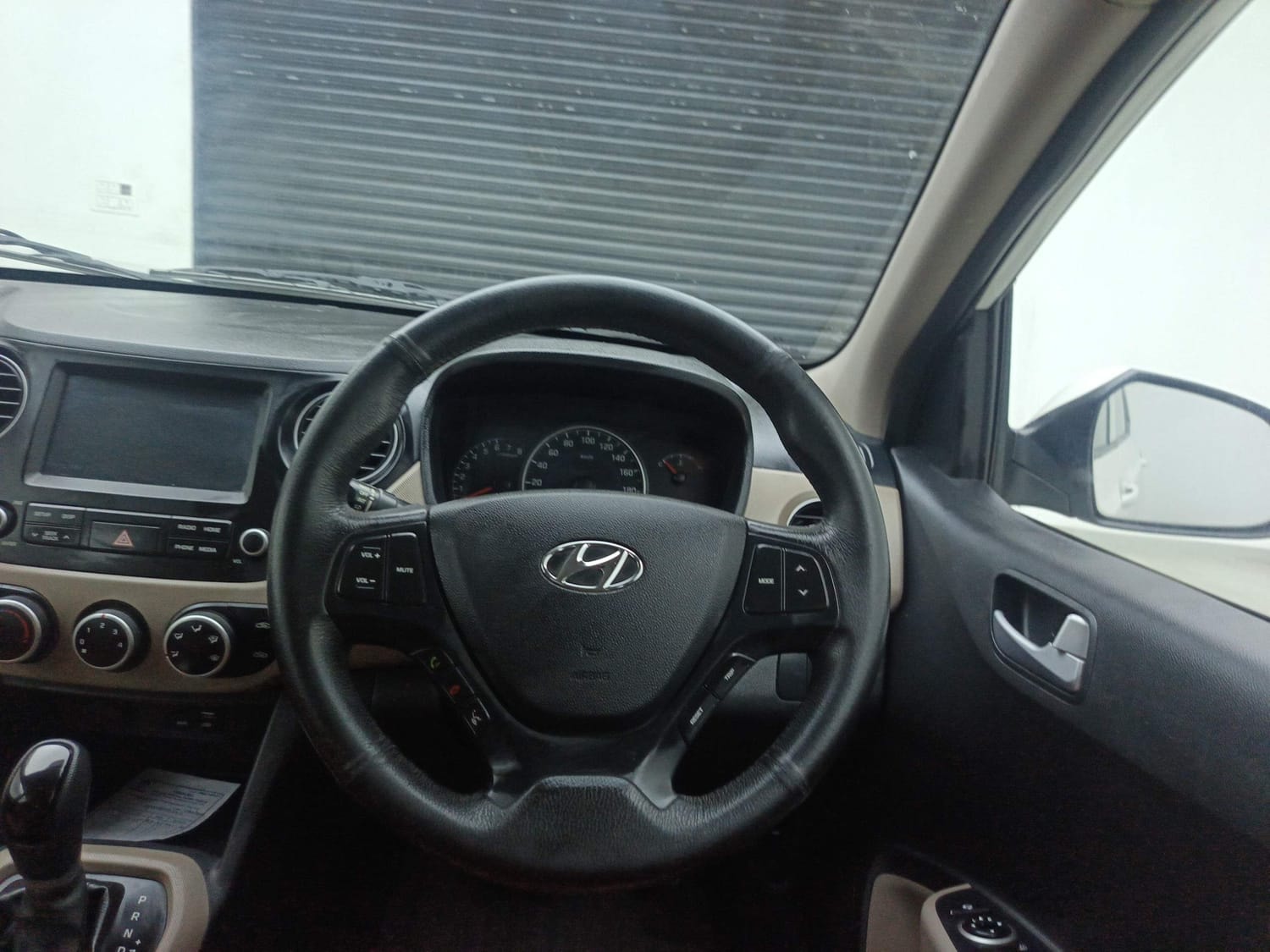 Used 2017 Hyundai Grand i10 Used 2017 Hyundai Grand i10