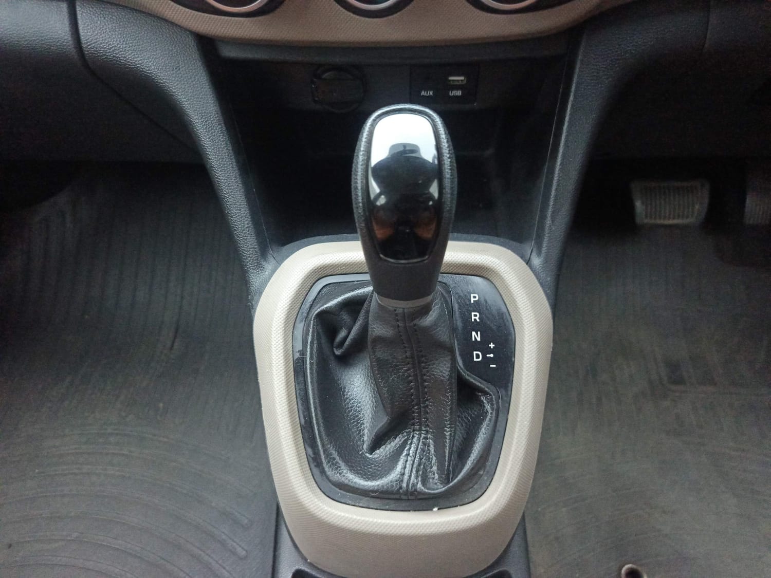 Used 2017 Hyundai Grand i10 Used 2017 Hyundai Grand i10