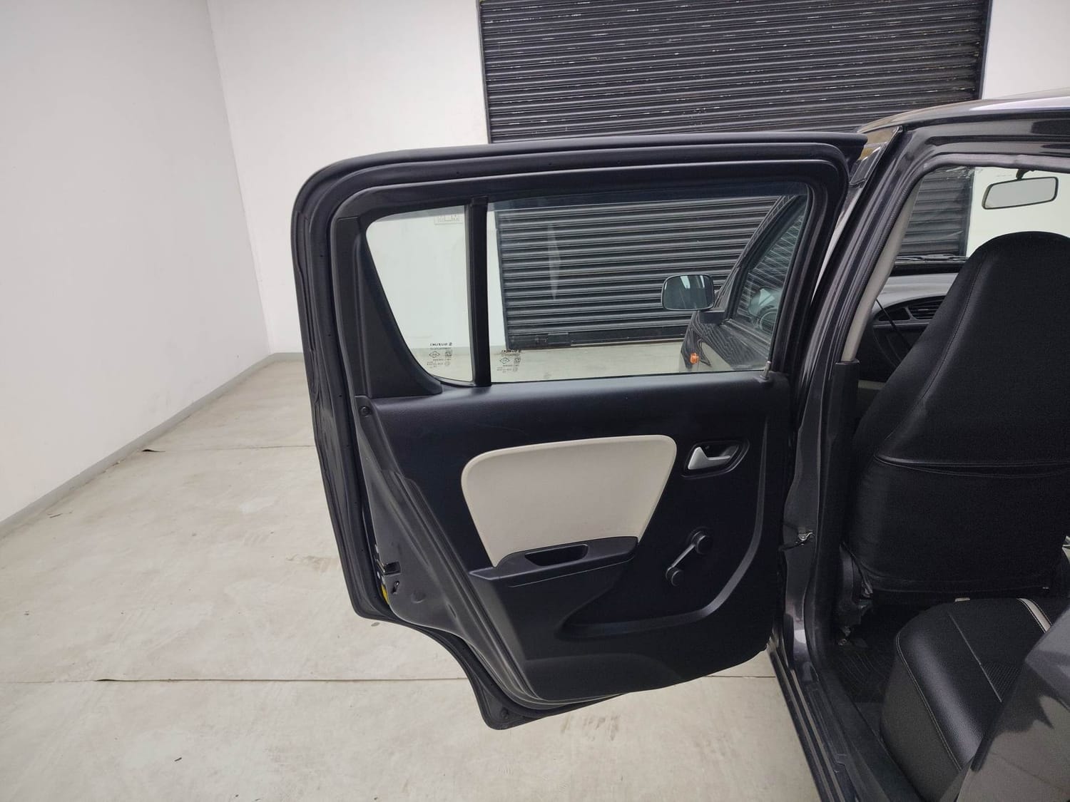 Alto 800 image 22 Alto 800 image 22