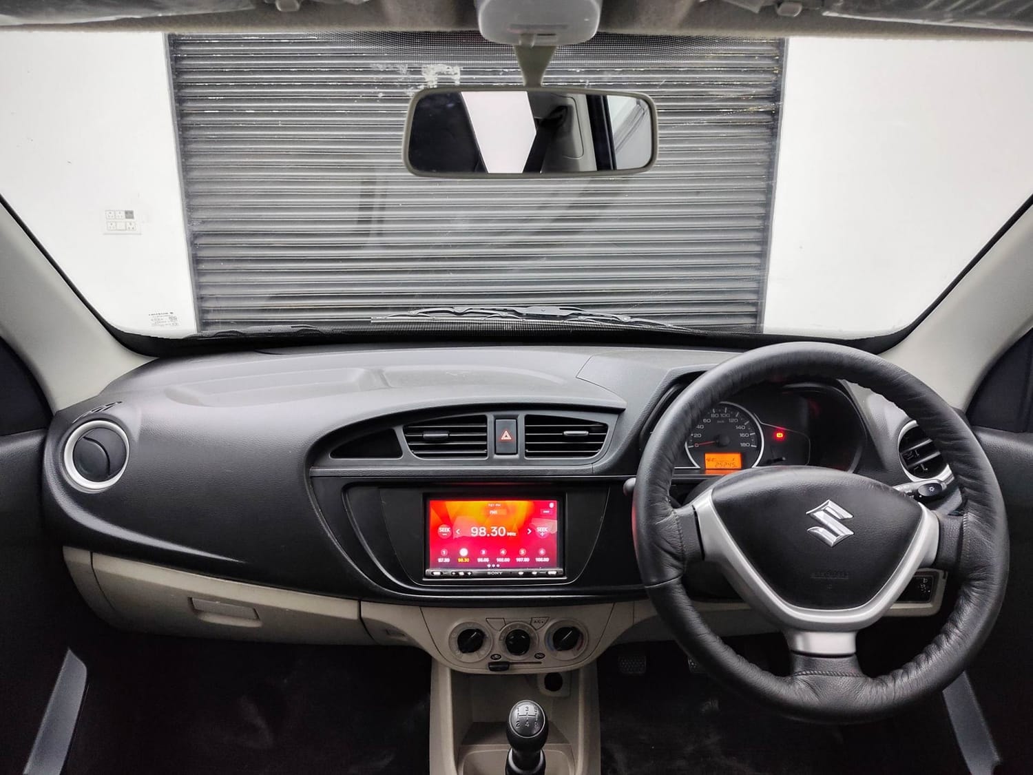 Alto 800 image 12 Alto 800 image 12